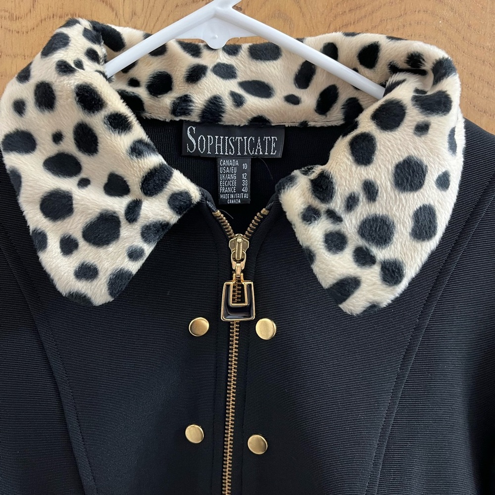 Sophisticate Jacket - Picture 4 of 6